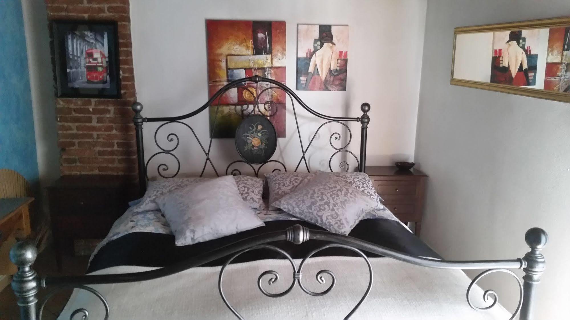 La Cascina Di Alice Bed & Breakfast Castiglione Delle Stiviere Exterior foto